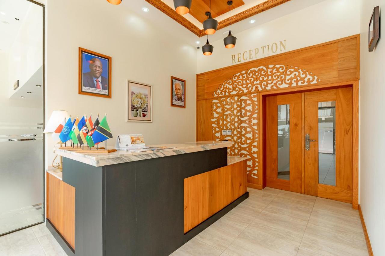 Kibo Palace Hotel Моші Екстер'єр фото