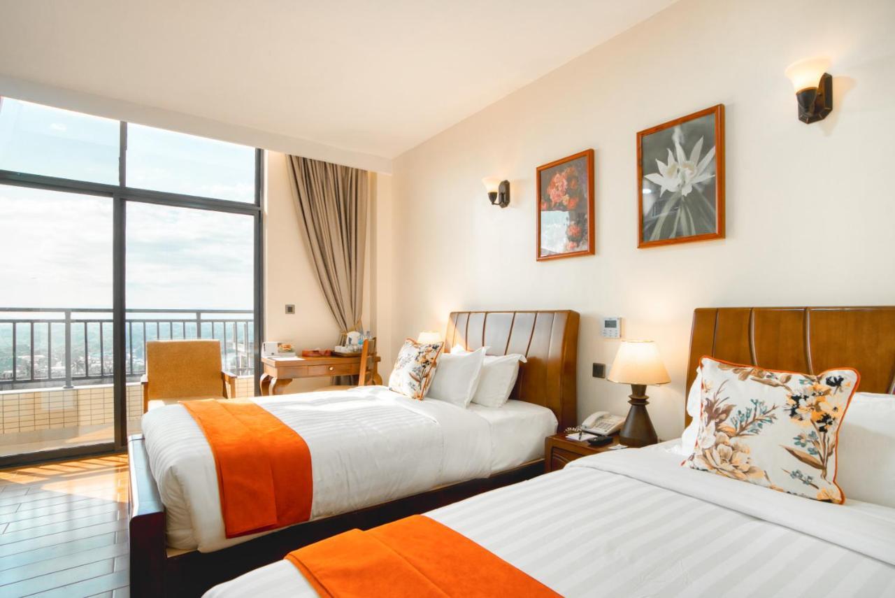 Kibo Palace Hotel Моші Екстер'єр фото