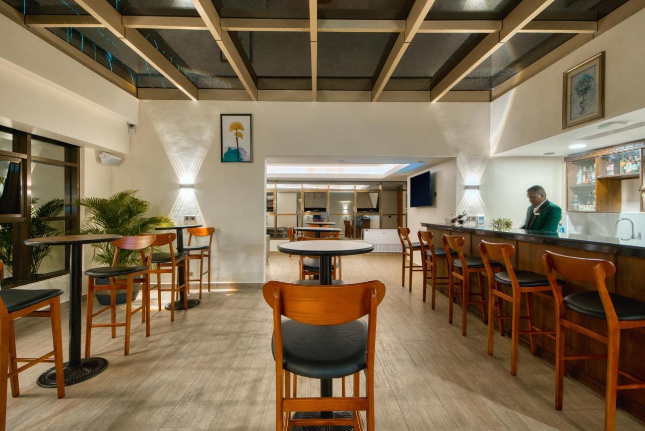 Kibo Palace Hotel Моші Екстер'єр фото